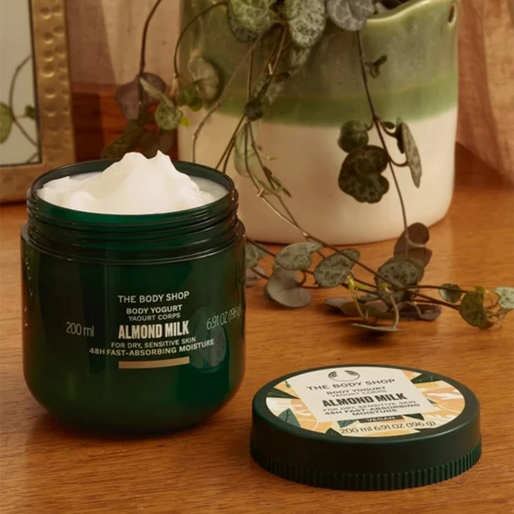Yogourt Corporel au Lait d'Amande de The Body Shop (200 ml, Lait d'Amande) – Image 11